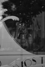 Minute ... now ... silence ... music ... .. / ........