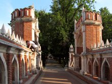 Figured Bridge / ***