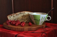 Hier ist eine Torte ... / ***