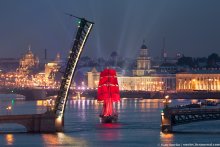 Scarlet sails / ***