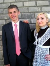 a sister) / )))))