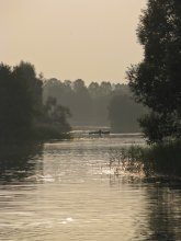 Evening fishing on lake. / Evening fishing on lake.
