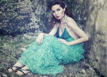 Nadya / Photographre Tseveleva Tanya
Designer dress and make up Rudnitskaya Elena
Model Golubeva Nadya