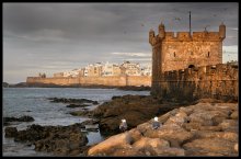 The guards of the fort ... / ***