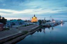 Alexander-Newski-Kathedrale / ***