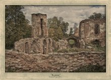 At the ruins / ***