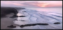 Walking along the ocean ... (3) / ***