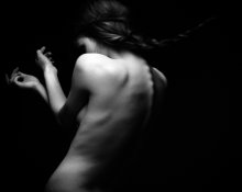 Moments / ***