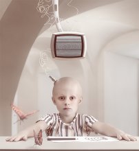 TV / ***