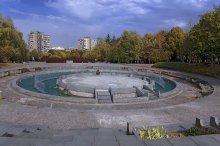 Fountain / ***