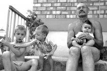 Grandfather / ***