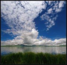 Dancing with the clouds / ***