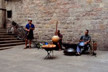on the streets of Barcelona / ***