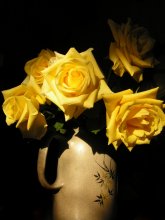 einen Strauß Rosen / ***