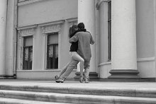 dance / ***