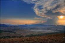 Evening in the Mountains / ***