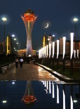 Star, Moon, and Astana / ***