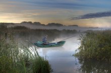 Morning fishing / ***