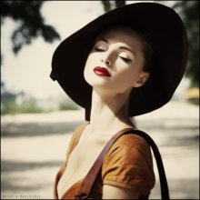 Leisure class / September 2012