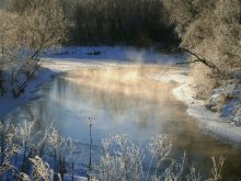 Dunst über dem Fluss. / ***