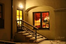 House in a cozy courtyard / ***