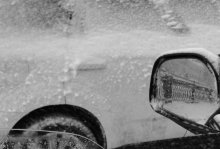 Snowy road / ***