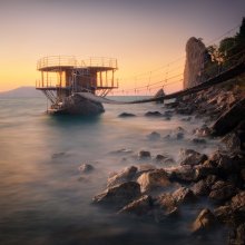 In the distant shores / ***