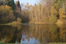 Die Erinnerung an warmen Herbst / ***