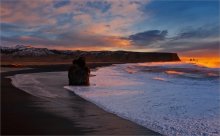 Meeting the Dawn / ****