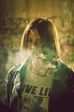 Smoke / ***