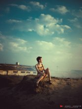 INSIDE THE SAND / ***
