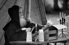 Chronicler / ***************