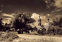 Church of the Assumption of the Blessed Virgin Bronnitsi / ***