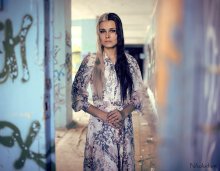 Past eyes / ***