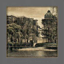 St. Petersburg-pond-in-the-garden-Tauride / ***