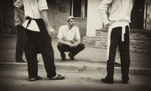 Conversation / ***