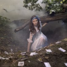 Alice / ***