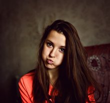  / ***