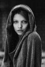 Series - Pauline / ..........