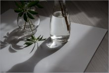 Bleistift zeichnet die Sonne / ***