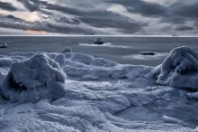 Stay for the winter .... / ***