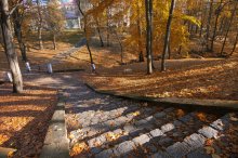 Fall of the city 2 / ****