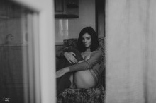 I feel your body / ***