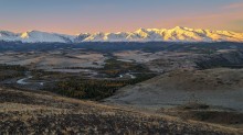 Dawn over the North ridge Chuiskoye / ***