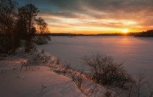 Mit den ersten Sonnenstrahlen ... / ***