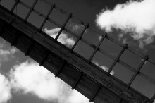 Mill / ***