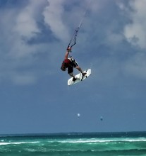 Wind against gravity / ***