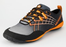 objective picture of shoes / ***