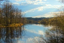 River / ***
