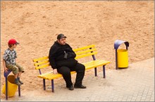 Sitting / ***